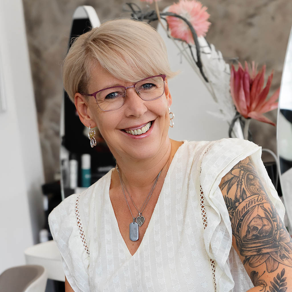 Inhaberin von Hair4You im Friseursalon Nordhausen Bochumer Straße für Beratung, Haarschnitt und Styling